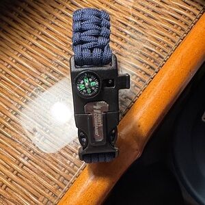 Black Survival Bracelet with Compass